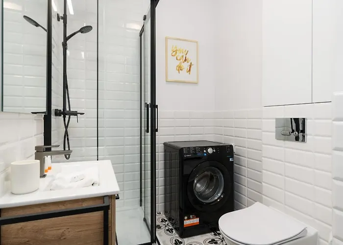 Appartamento Kamienica Chelmonskiego 10 Przy Mtp By Renters *