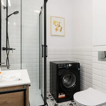 Appartement Kamienica Chelmonskiego 10 Przy Mtp By Renters *